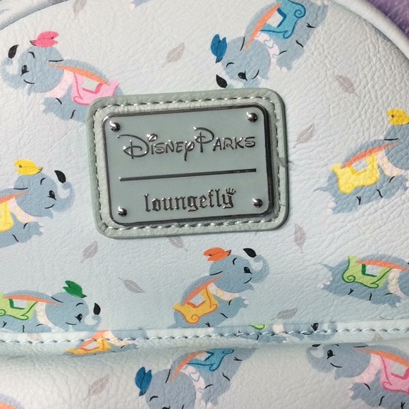 Disney parks loungefly backpack - Picture 4 of 6